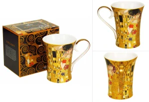 Elegantní porcelánový hrnek Gustav Klimt – Polibek, 420 ml,zlatý– Marsseus