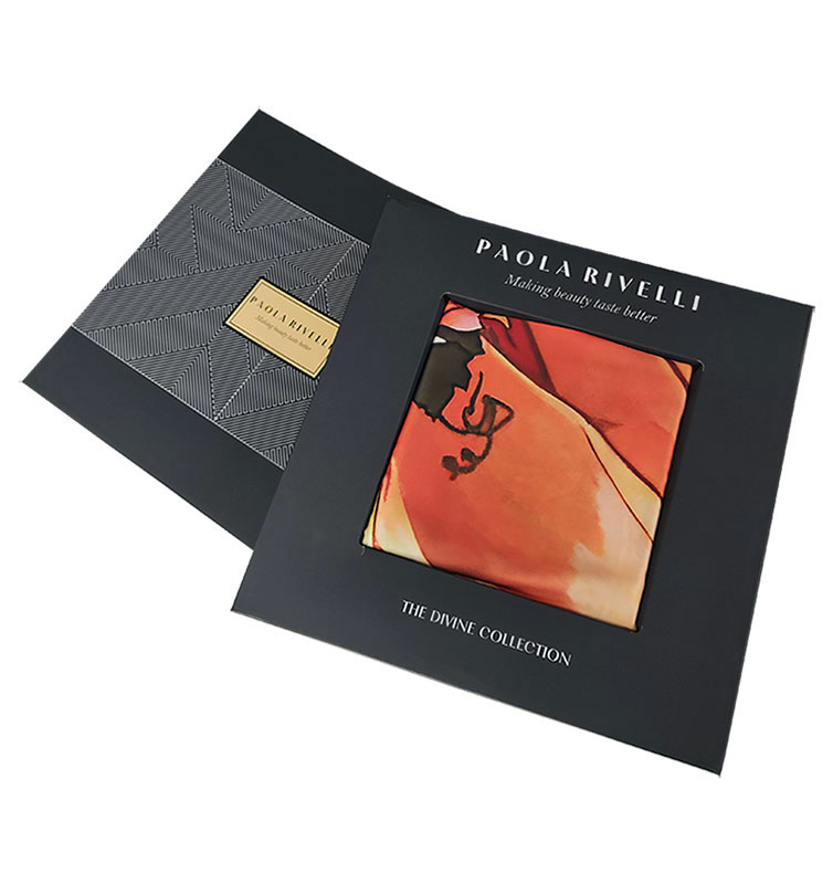 PAOLA RIVELLI Šátek, 90 x 90 cm Alfons Mucha Čtyři roční období Podzim